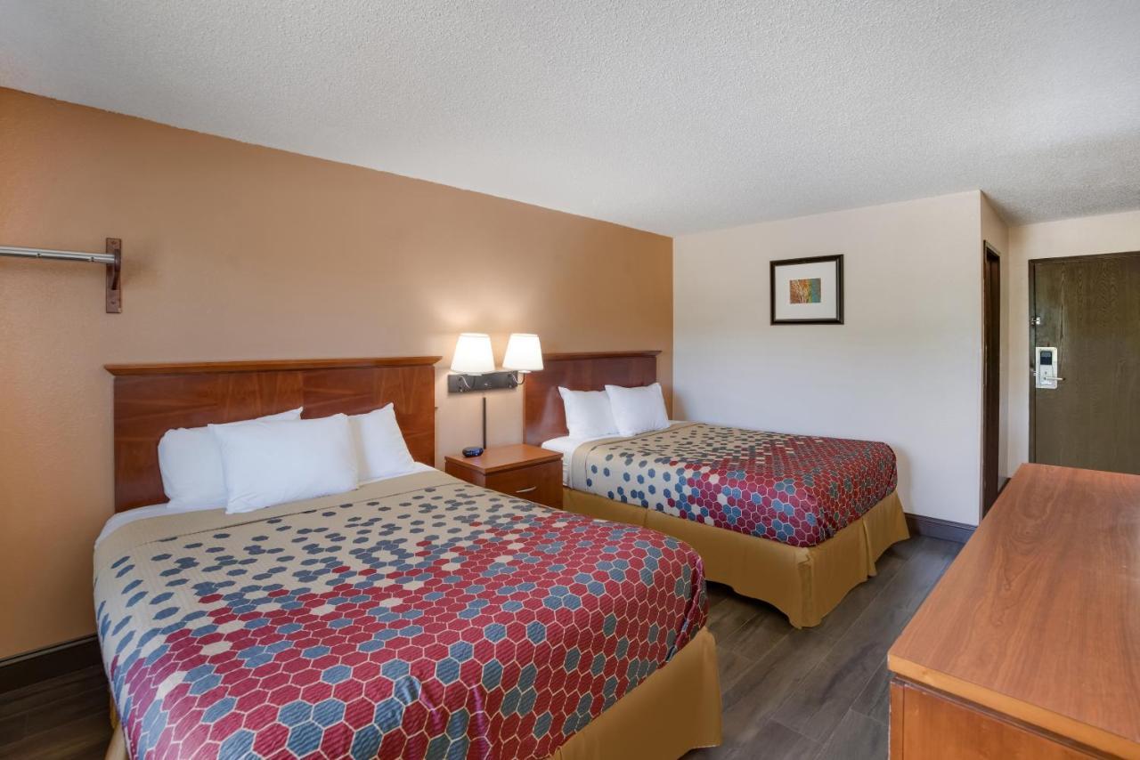 Rodeway Inn Colorado Springs Exteriör bild