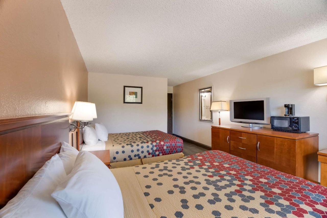 Rodeway Inn Colorado Springs Exteriör bild